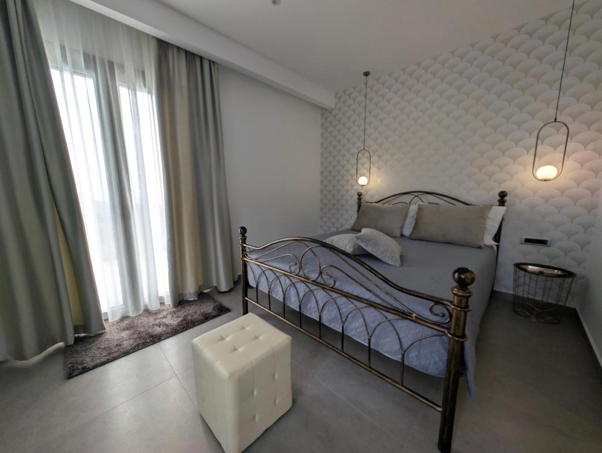 Thea Villas Makrýgialos Екстериор снимка