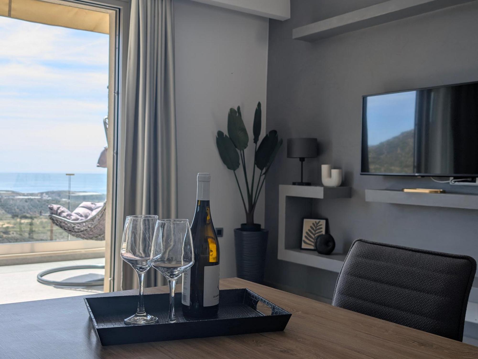 Thea Villas Makrýgialos Екстериор снимка